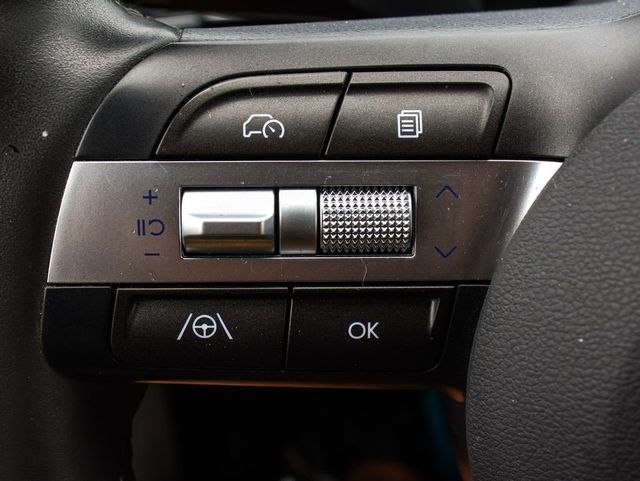 2025 Hyundai Kona SEL - 23077241 - 23