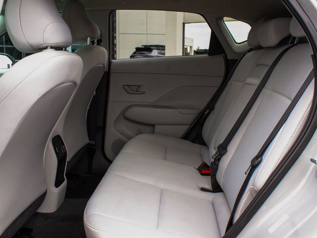 2025 Hyundai Kona SEL - 23077241 - 30