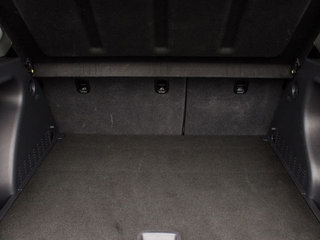 2025 Hyundai Kona SEL - 23077241 - 42