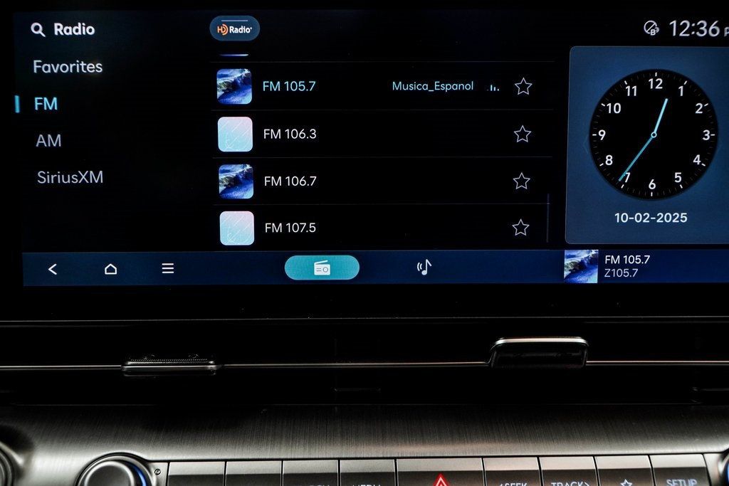 2025 Hyundai Kona SEL photo 25