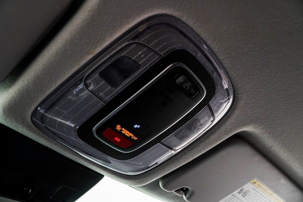 2025 Hyundai Kona SEL photo 33