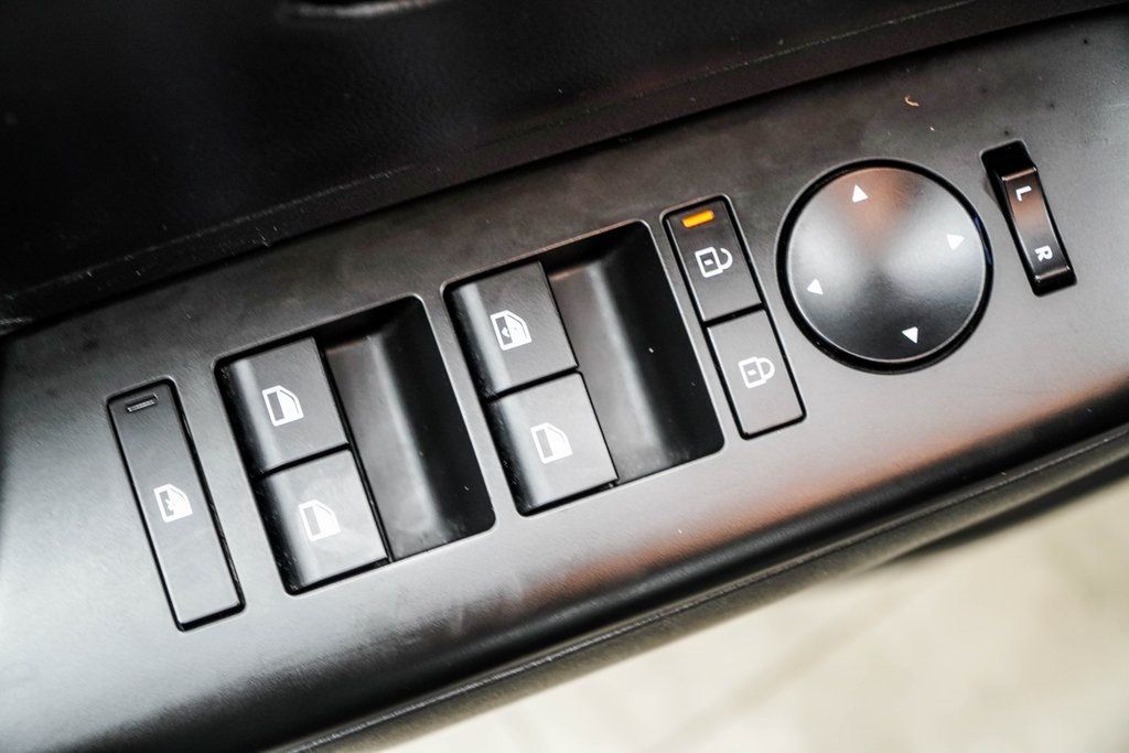 2025 Hyundai Kona SEL photo 40