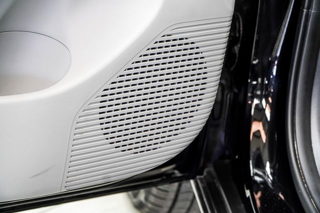 2025 Hyundai Kona SEL AWD - 22926057 - 38