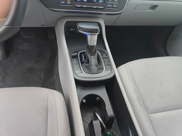 2025 Hyundai Kona SEL AWD - 23030234 - 11