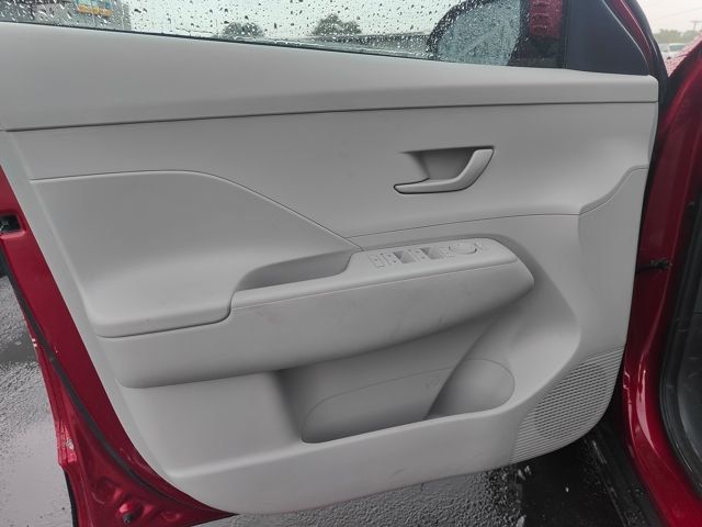 2025 Hyundai Kona SEL AWD - 23030234 - 7