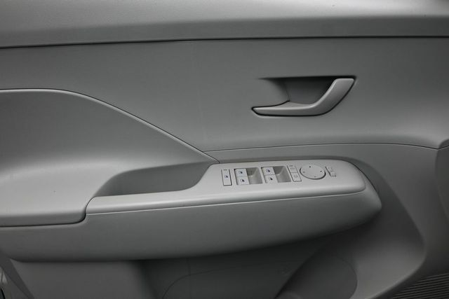 2025 Hyundai Kona SEL AWD - 23066073 - 7