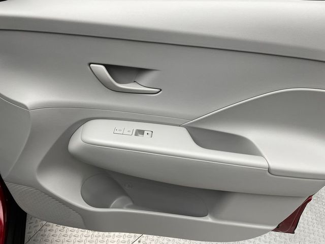 2025 Hyundai Kona SEL AWD - 22907706 - 14