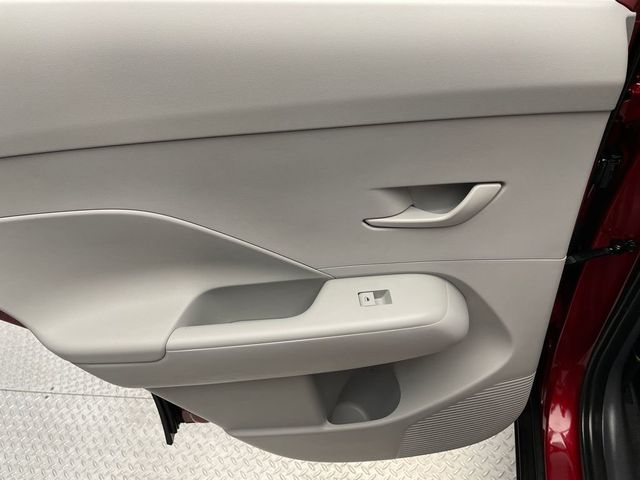 2025 Hyundai Kona SEL AWD - 22907706 - 31