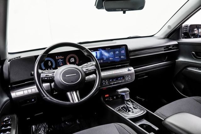 2025 Hyundai Kona SEL FWD - 22971898 - 4