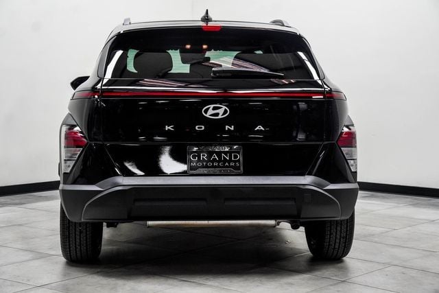 2025 Hyundai Kona SEL FWD - 22971898 - 8