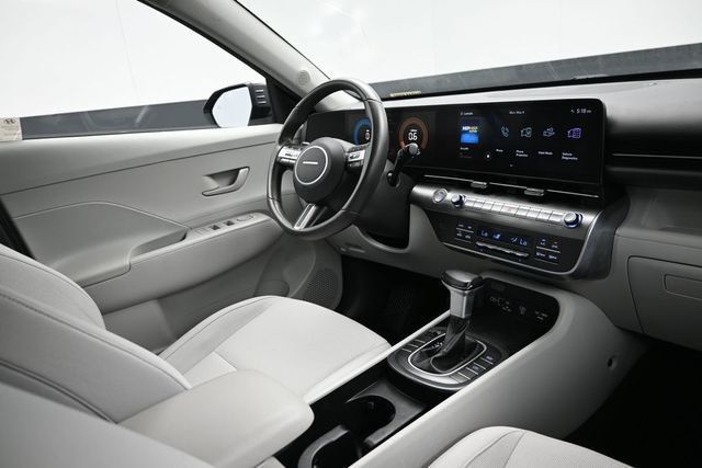 2025 Hyundai Kona SEL FWD - 23004768 - 17