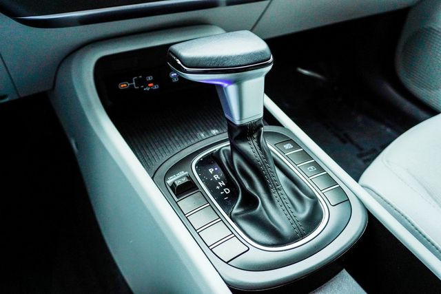 2025 Hyundai Kona SEL FWD - 22940234 - 14