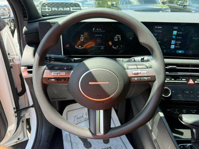 2025 Hyundai Santa Cruz SEL FWD - 23003277 - 4