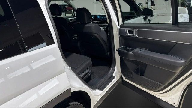 2025 Hyundai Santa Fe SE FWD - 22949699 - 10