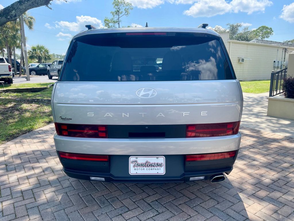 2025 Hyundai Santa Fe SEL photo 3