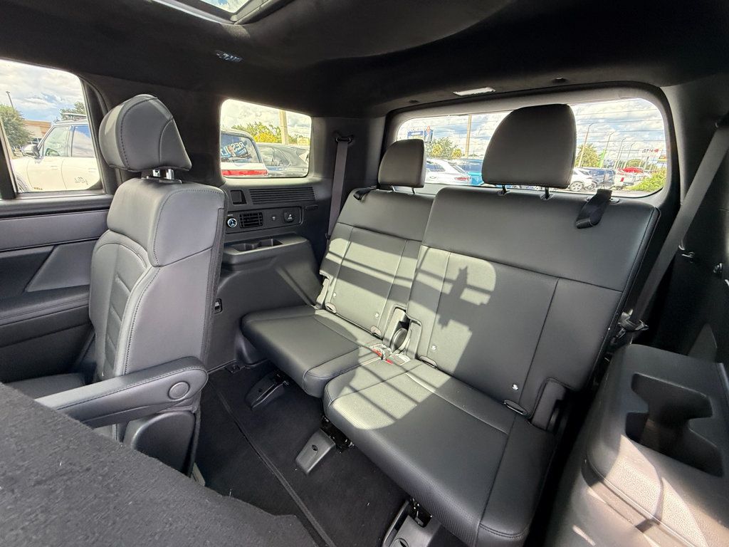 2025 Hyundai Santa Fe Hybrid Calligraphy - 23073212 - 28