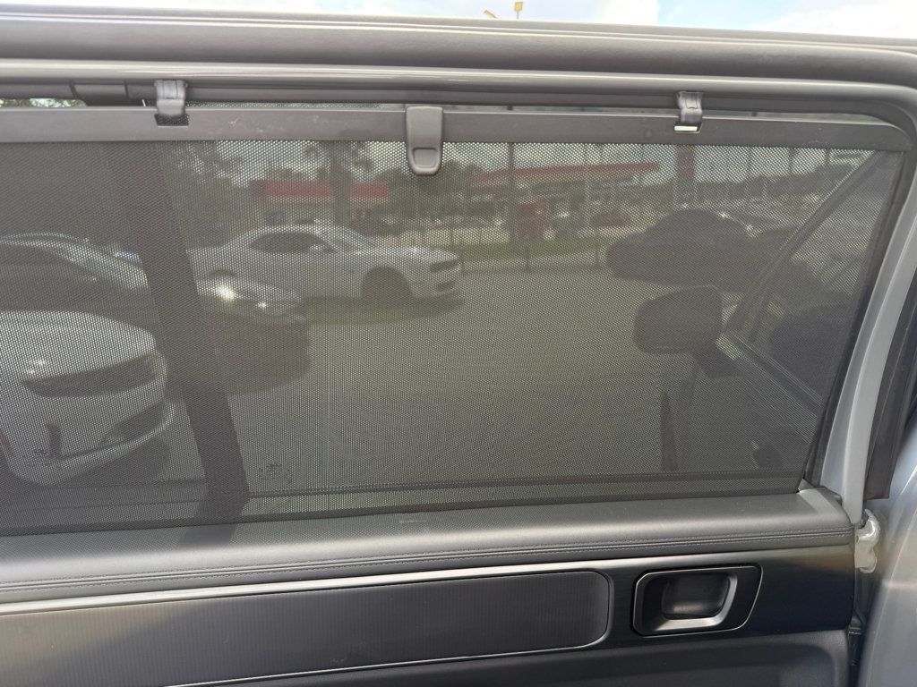 2025 Hyundai Santa Fe Hybrid Calligraphy - 23073212 - 32