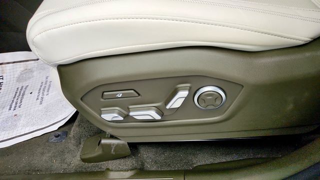 2025 Hyundai Santa Fe Hybrid Calligraphy AWD - 23017591 - 11