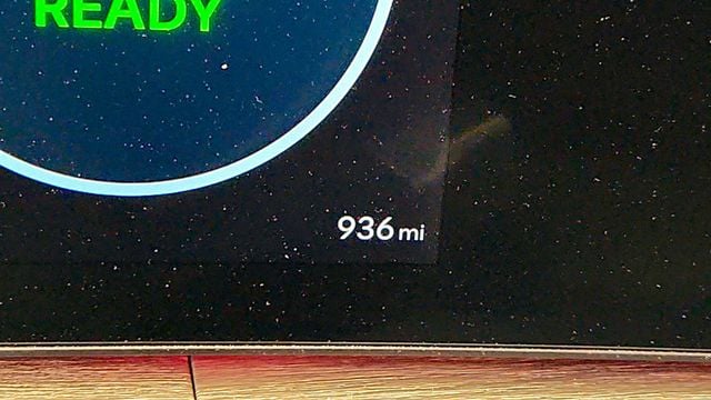 2025 Hyundai Santa Fe Hybrid Calligraphy AWD (34 mpg)  - 22981386 - 13