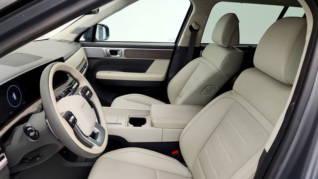 2025 Hyundai Santa Fe Hybrid Calligraphy AWD (34 mpg)  - 22981386 - 17