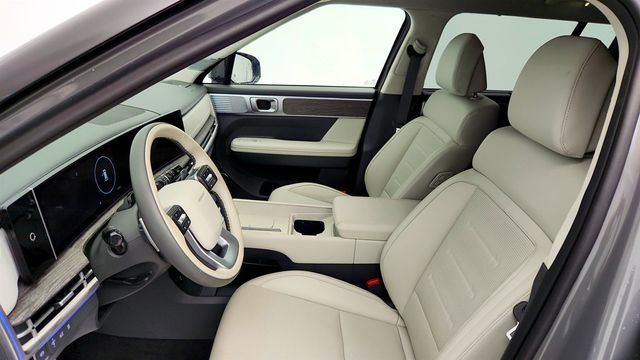 2025 Hyundai Santa Fe Hybrid Calligraphy AWD w/ Tow Hitch - 23016231 - 19