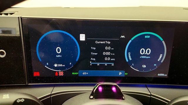 2025 Hyundai Santa Fe Hybrid Calligraphy AWD w/ Tow Hitch - 23017559 - 13