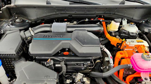 2025 Hyundai Santa Fe Hybrid Calligraphy FWD - 23018139 - 27