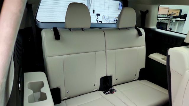2025 Hyundai Santa Fe Hybrid Calligraphy FWD - 23082190 - 22