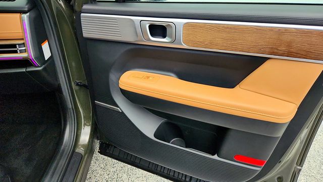 2025 Hyundai Santa Fe Hybrid Limited (36 combined mpg) - 22974355 - 25