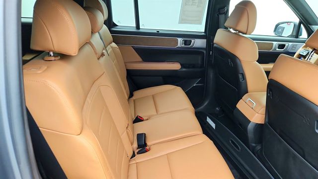 2025 Hyundai Santa Fe Hybrid Limited FWD - 22962929 - 23