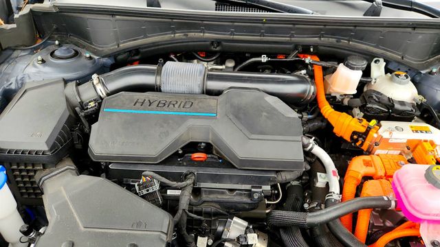 2025 Hyundai Santa Fe Hybrid Limited FWD - 22962929 - 27