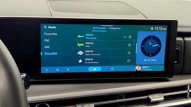 2025 Hyundai Santa Fe Hybrid SEL AWD - 23032617 - 15