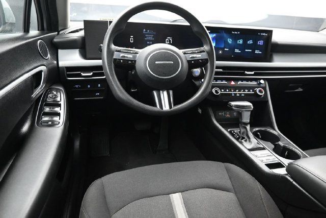 2025 Hyundai Sonata SE FWD - 23074765 - 13