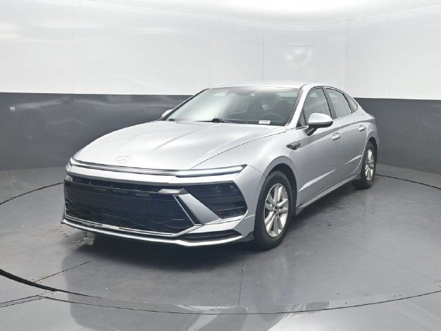2025 Hyundai Sonata SE FWD - 23074765 - 1