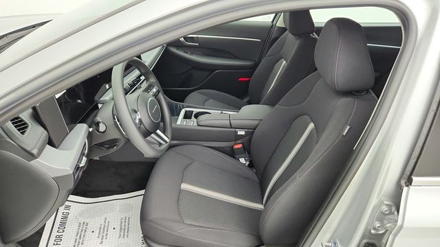 2025 Hyundai Sonata SEL - 22949257 - 18
