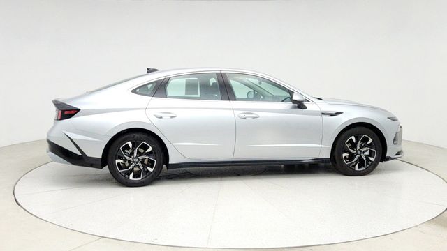 2025 Hyundai Sonata SEL - 22949257 - 3