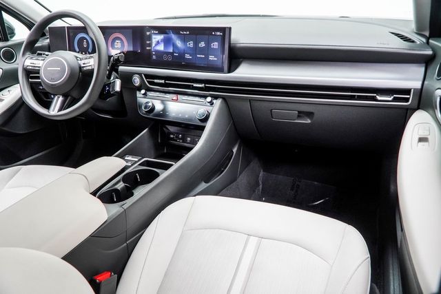 2025 Hyundai Sonata SEL FWD - 22943164 - 16