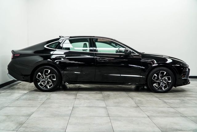 2025 Hyundai Sonata SEL FWD - 22957697 - 9
