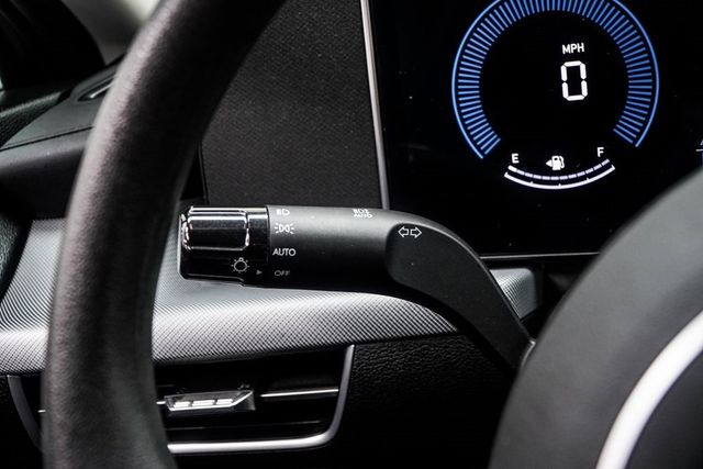 2025 Hyundai Sonata SEL FWD - 22957716 - 32