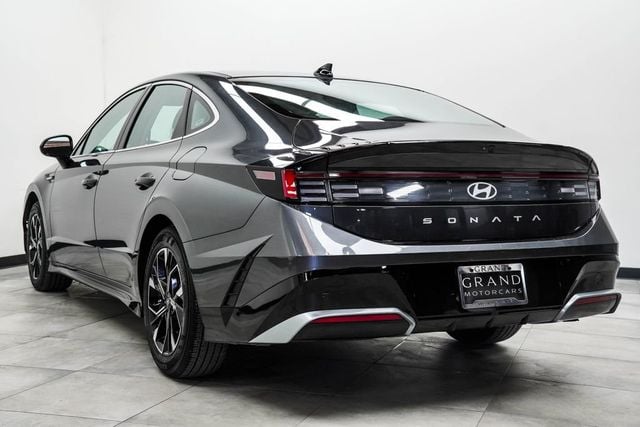 2025 Hyundai Sonata SEL FWD - 23009678 - 9