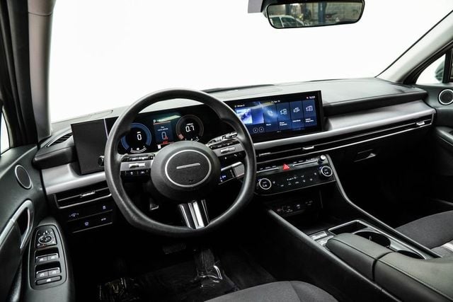 2025 Hyundai Sonata SEL FWD - 23009678 - 4