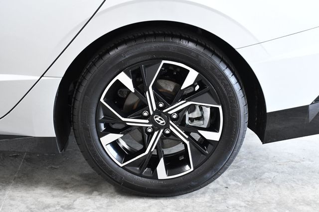 2025 Hyundai Sonata SEL FWD - 22943177 - 11