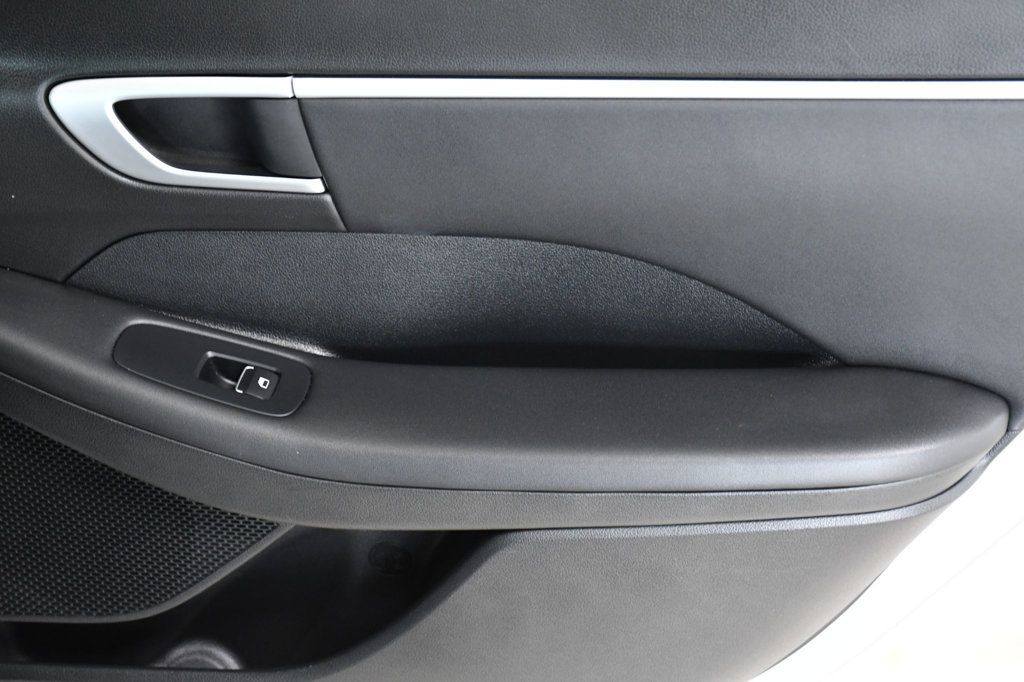 2025 Hyundai Sonata SEL FWD - 22943177 - 14