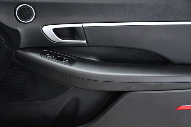 2025 Hyundai Sonata SEL FWD - 22943177 - 17