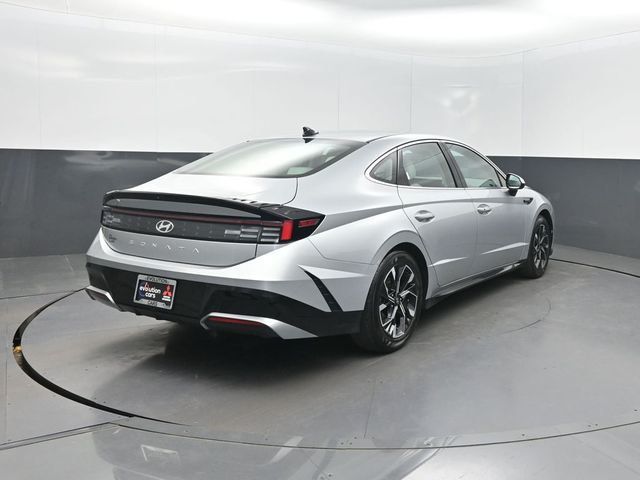 2025 Hyundai Sonata SEL FWD - 22997794 - 4