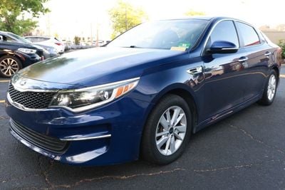 2025 Hyundai Sonata - KMHL64JA9SA461779