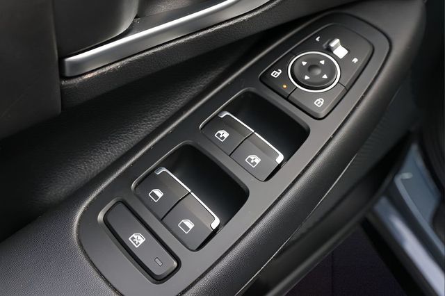 2025 Hyundai Sonata SEL FWD - 23029080 - 28