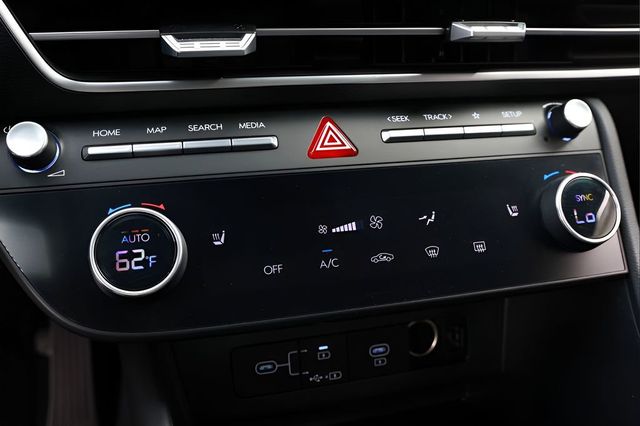 2025 Hyundai Sonata SEL FWD - 23029080 - 40