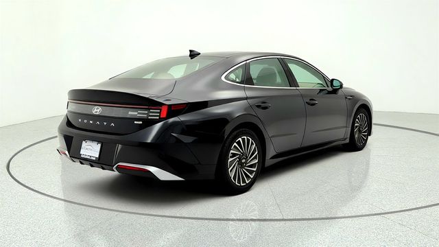 2025 Hyundai Sonata Hybrid Limited FWD - 23047401 - 4