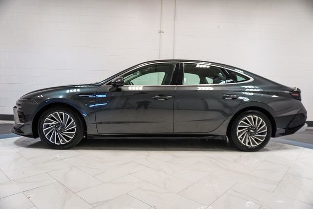 2025 Hyundai Sonata Hybrid SEL FWD - 22993557 - 32